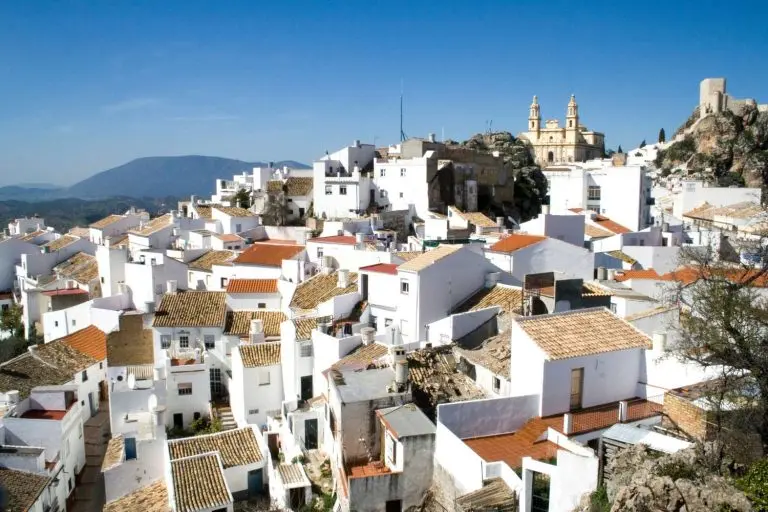 los-pueblos-blancos-top-view